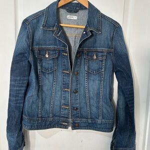 GAP Blue Jean Jacket with Classic Design in size M